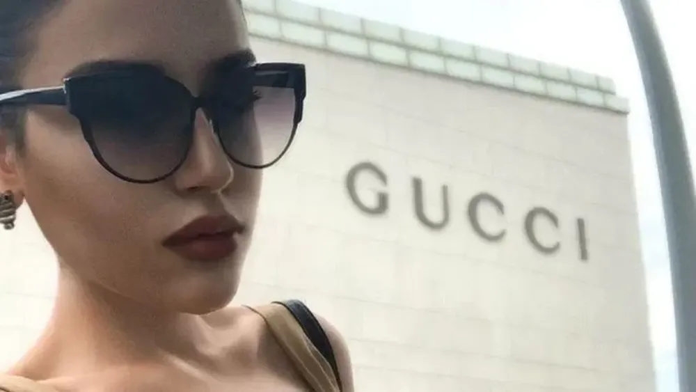 Quién es la instagramer que asesinó a su madre a cuchilladas y luego le sacó el corazón