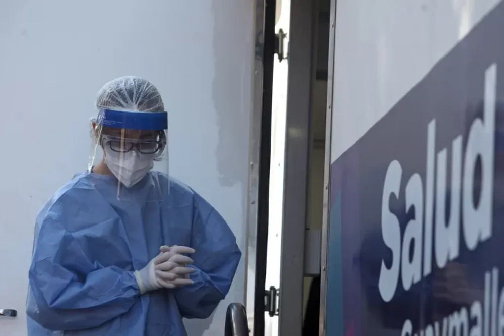 La OMS respaldó el tratamiento contra el Covid-19 con un cóctel de medicamentos