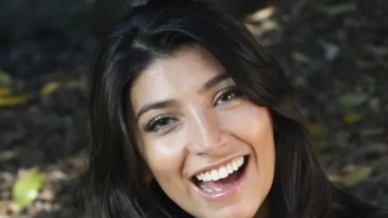 La foto de Solange de Fean Germano luciendo una bikini “rotosa” en la que se ve demasiado