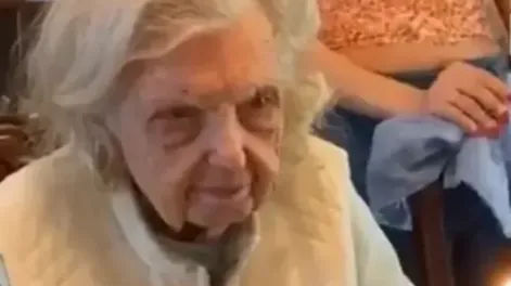 Una abuela pidió un macabro deseo y su video tuvo 13 millones de reproducciones