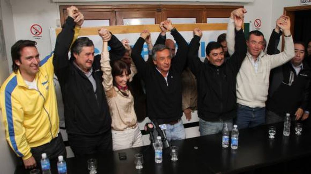 Opositores coordinan para octubre y ya hablan de 2015