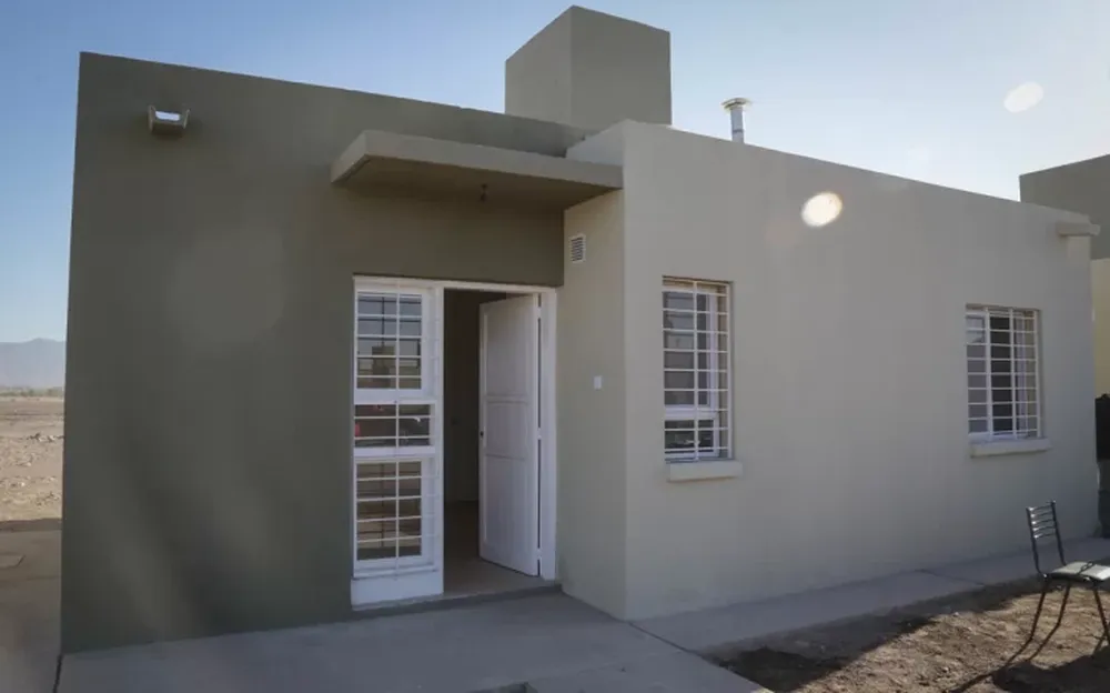 Erradicaron un asentamiento y trasladaron a 52 familias a un barrio nuevo