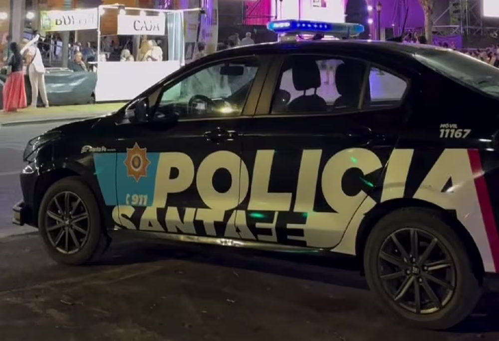 Un polic&iacute;a de la provincia de Santa Fe muri&oacute; este domingo por la noche luego de resultar gravemente herido durante los incidentes registrados tras la final de la Liga Ca&ntilde;adense de F&uacute;tbol. Foto: Instagram @policia.sf
