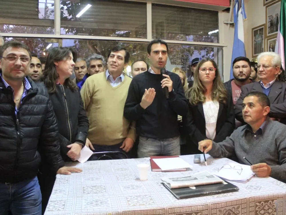 Con dureza, Rueda sale a sancionar afiliados e impedir que usen el nombre bloquista