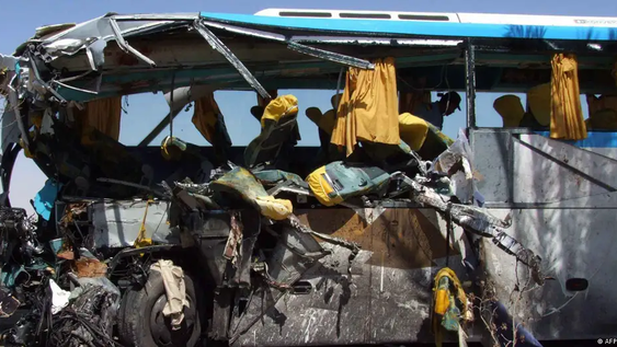 Trágico en el Sinaí: un accidente deja al menos 22 muertos y 28 heridos