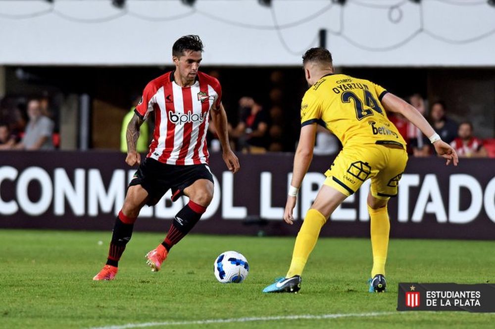 Emmanuel Mas y Estudiantes se metieron en la fase de grupos