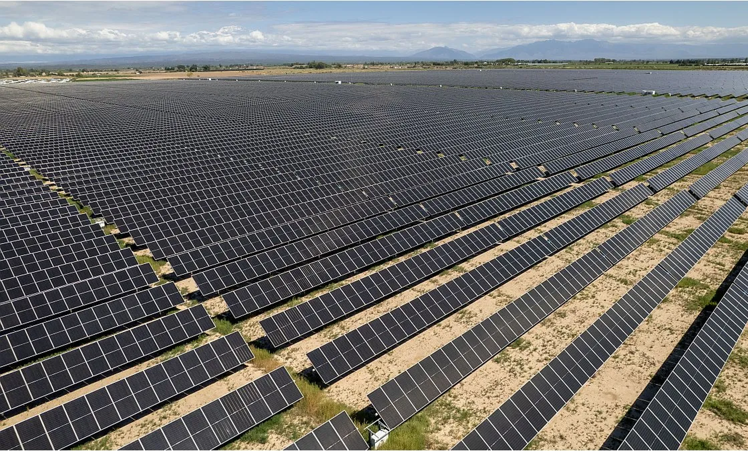 Genneia impulsa una inversión de 320 millones de dólares.