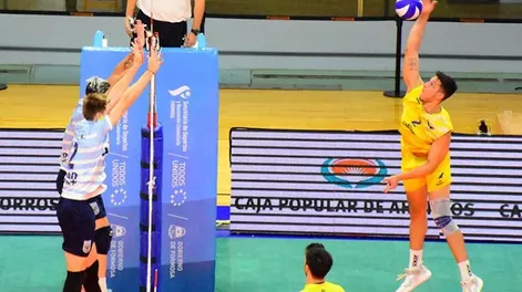 UPCN se quedó sin energía en el 5to set y Ciudad se coronó campeón de la Copa ACLAV