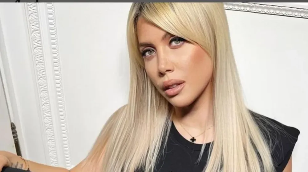 Wanda Nara y una pose en microbikini que dio que hablar: mirá porqué
