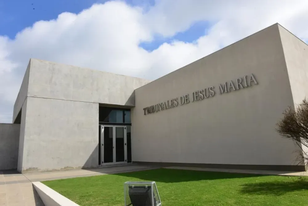 Un juez de Córdoba consideró violencia de género no reconocer a una hija