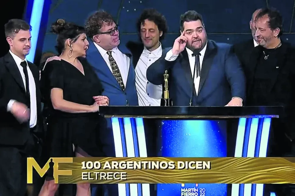 Gala con brillo sanjuanino