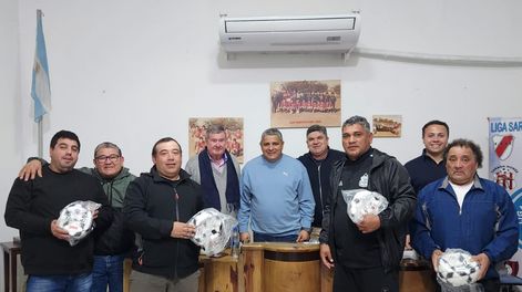 Respiro. La Liga Sarmientina recibió respaldo de Deportes y volverá a tener competencia.