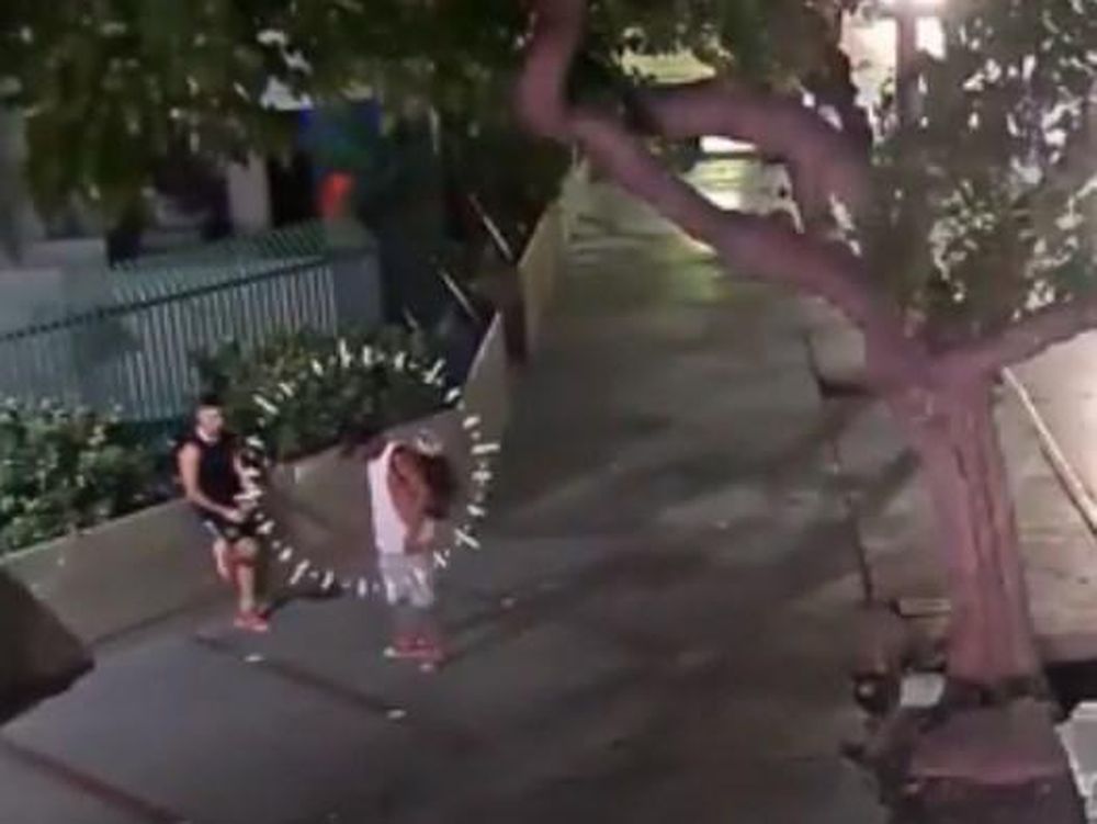 [VIDEO] El momento de la detención del ladrón que atacó a un hombre en una rotisería