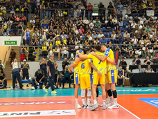 upcn voley no pudo definirlo, se estiro el suspenso y ahora espera el cuarto juego