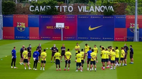 Messi se entrenó con todo el plantel del Barcelona