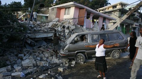 Decenas de miles de muertos en Haití y hospitales desbordados