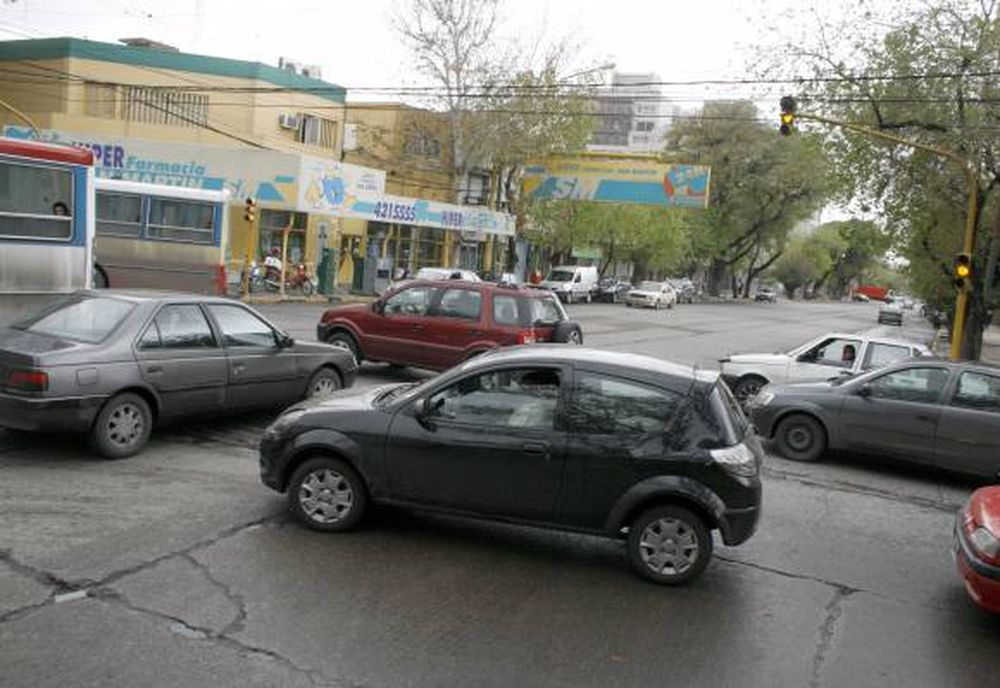 Caos por los semáforos  rotos después de la lluvia
