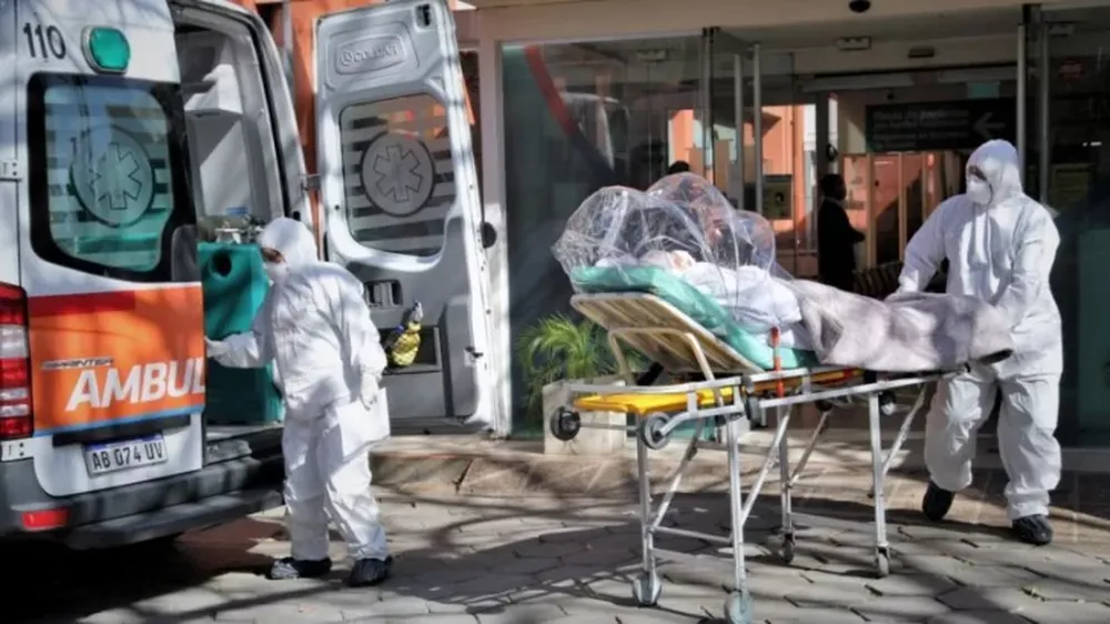 En un día, Argentina sumó 35.468 casos y 695 muertos de coronavirus