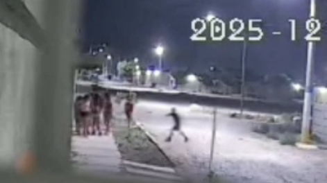 Un sujeto le apuntó a un niño con un arma para robarle el celular: “Mi hijo no quiere salir solo a la calle”