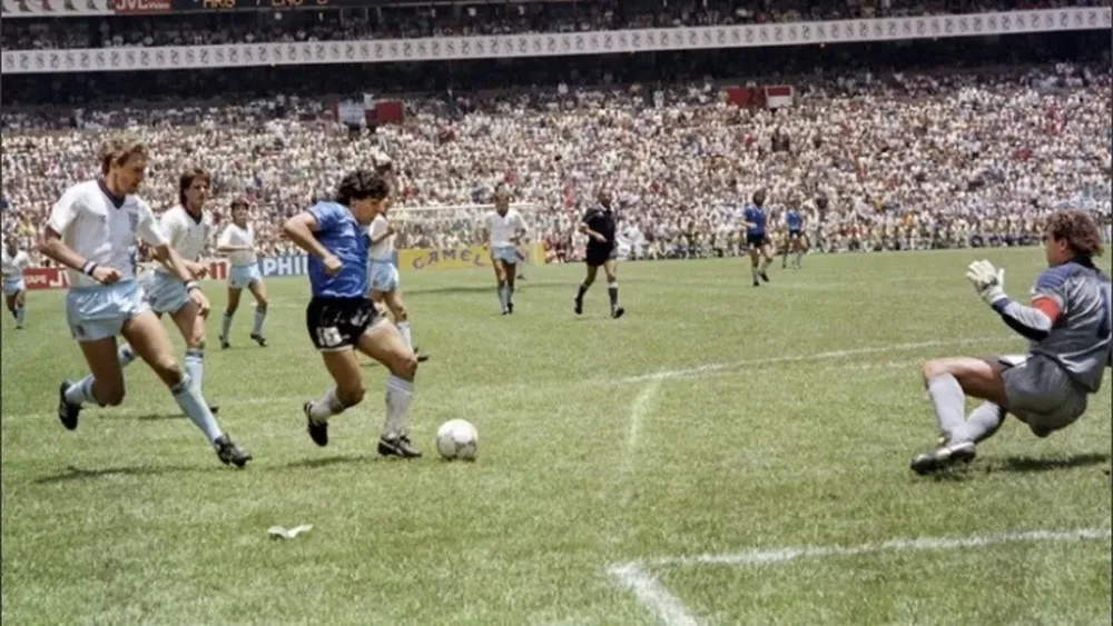 A 35 años del gol de Diego a los ingleses: Víctor Hugo volverá a relatarlo y proponen gritarlo a la hora exacta