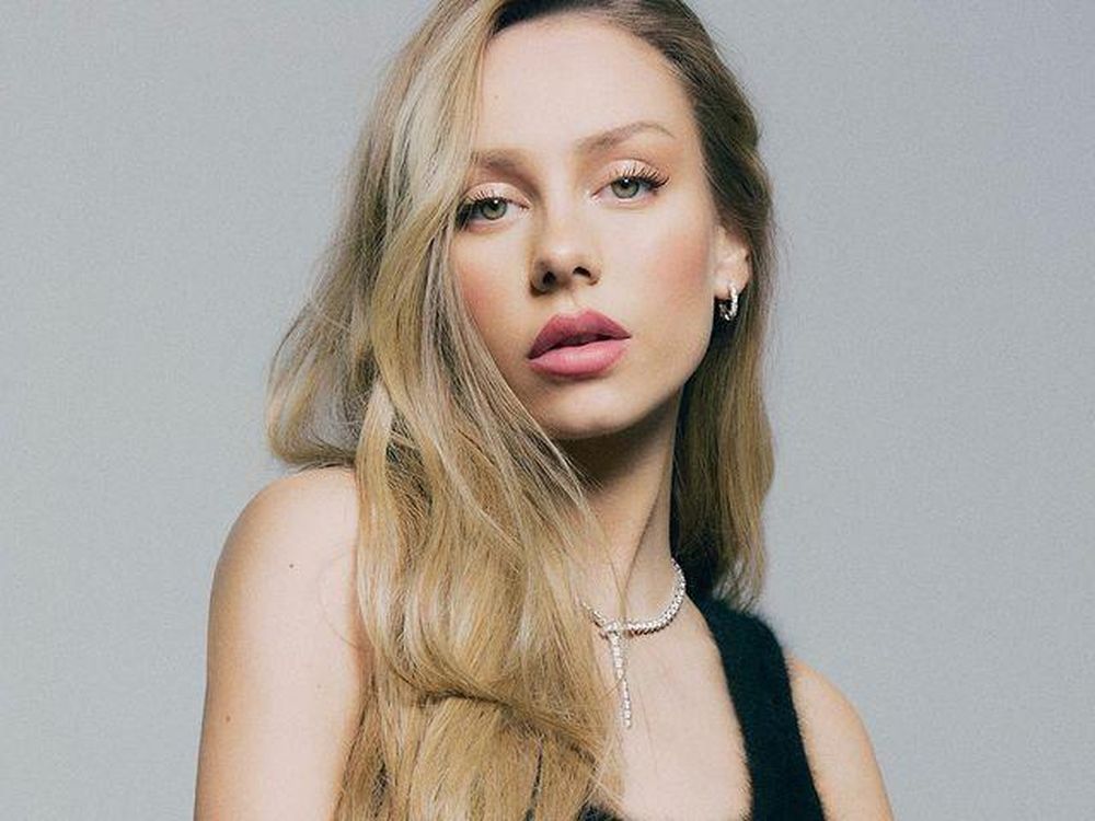 Ester Expósito, lista para la noche de bodas