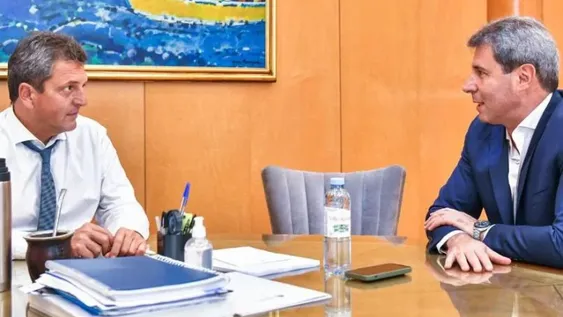 Uñac le pidió a Massa fondos para sumar hectáreas con riego por goteo