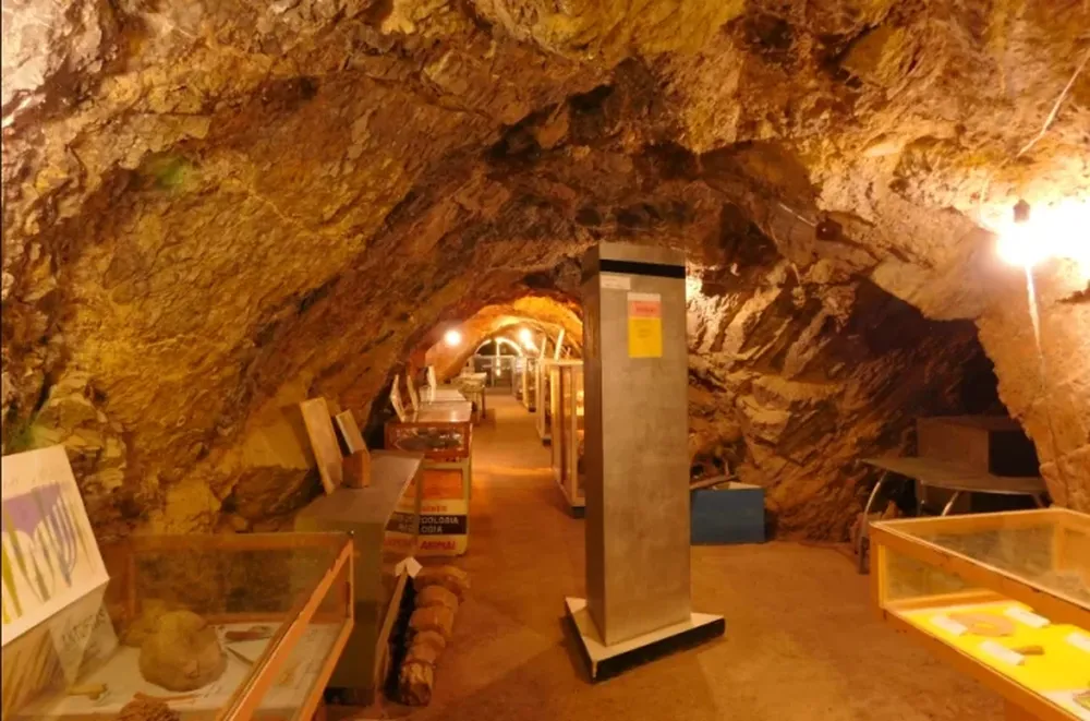 Por ahora sin cambios, el Einstein sigue recibiendo visitas en su ya conocido escenario