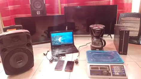 Entró por la banderola del baño a robar y casi dos meses después lo atraparon con todo el botín