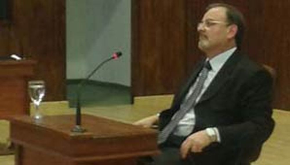 Jury a Macchi: el Juez se sentó en el banquillo y se abstuvo a declarar
