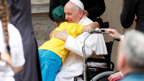 Francisco reiteró que espera el “momento adecuado” para ir a Ucrania