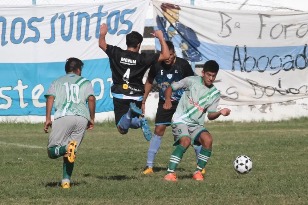 Árbol Verde cosechó un empate y es puntero