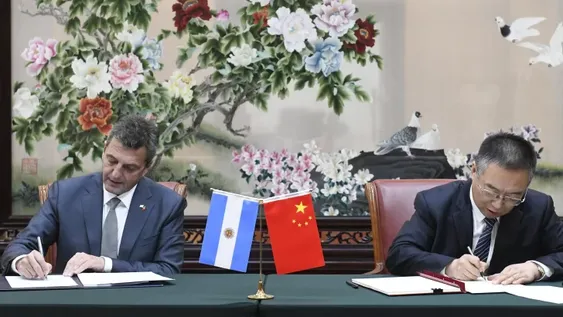 Massa renovó el swap de China que llega a US$19.000 millones