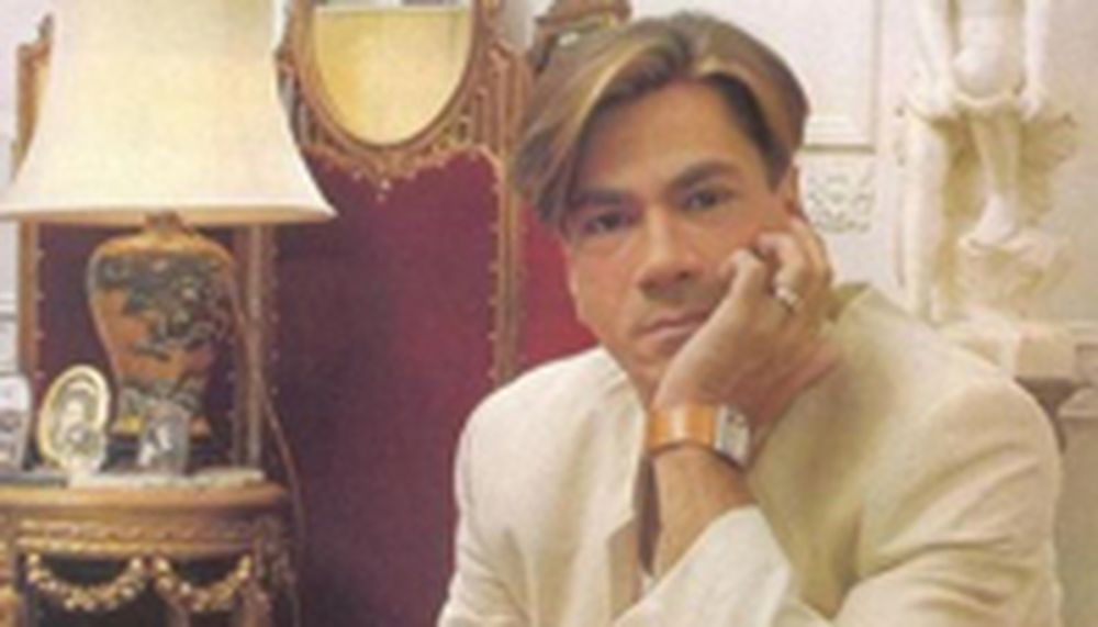 Elegido como “súper gay”