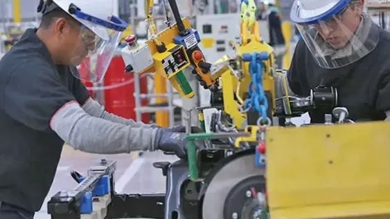 Oficializaron el programa que busca transformar los planes sociales en trabajo formal