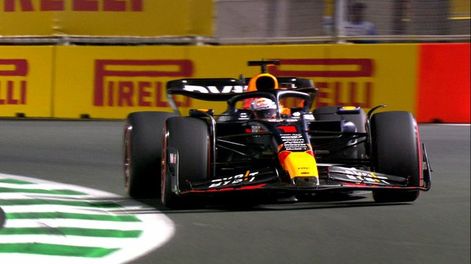 El bicampeón Max Verstappen dominó los entrenamientos libres en Yeda