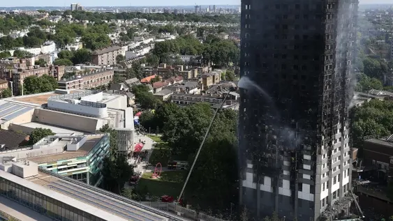 Ya son 12 los muertos por el incendio en un edificio londinense