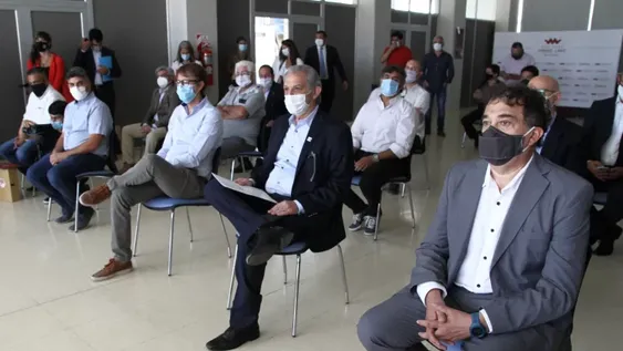 Nación promete destrabar importaciones y dar créditos a proveedores mineros