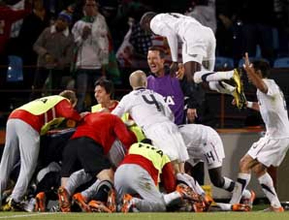 Con un gol agónico, EE.UU. fue el ganador de su grupo