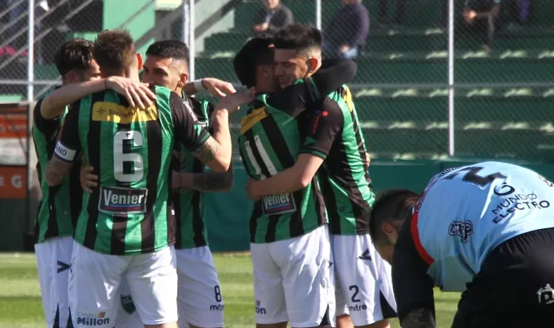 Antuña mete dos cambios para recibir a los bahienses este sábado