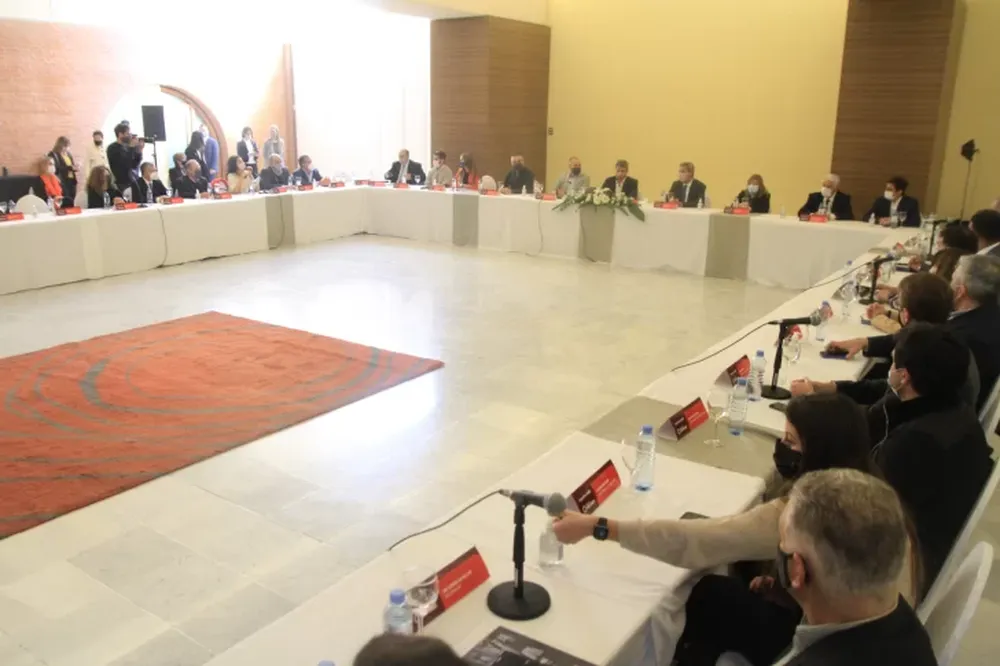 A tono con la Nación, fuertes críticas a la gestión anterior