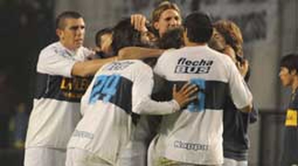 Gimnasia derrotó a Boca gracias a un gol de Agüero