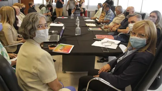 Hacienda abrió la puerta para adelantar un mes la revisión paritaria prevista para julio