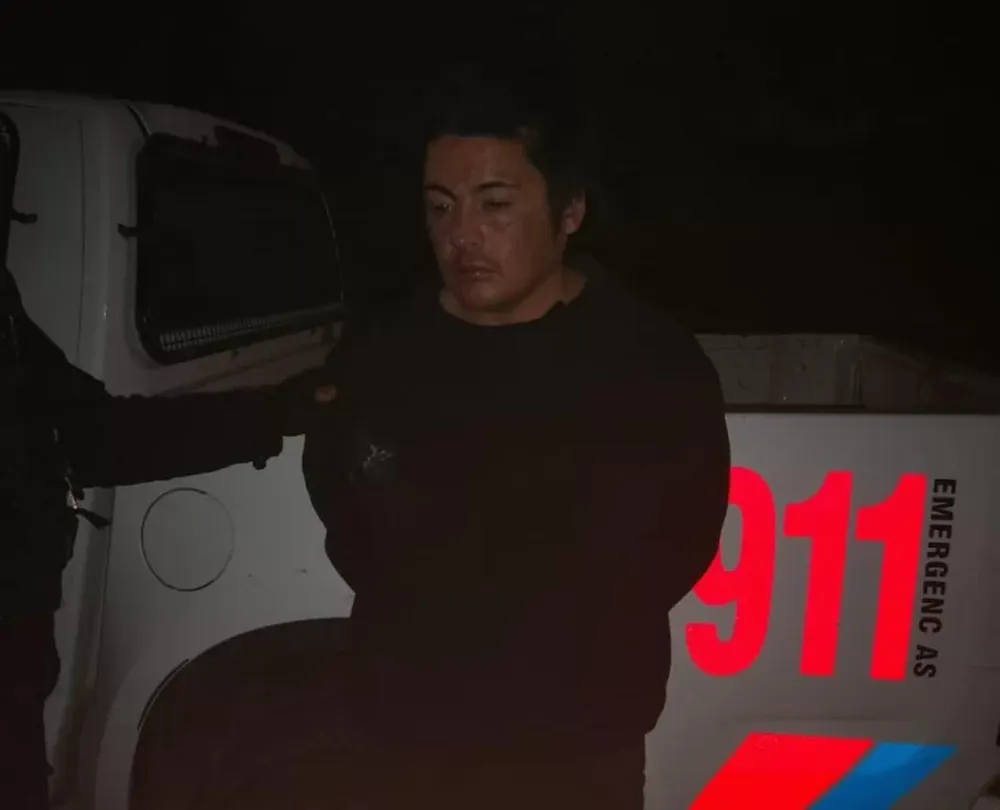 Atacó a su ex con un cuchillo, la hirió en todo el cuerpo y después volvió por más