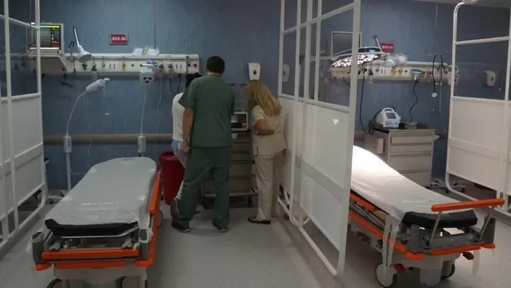 Hay 91 personas internadas por Covid-19 en la provincia, 27 en Área Crítica