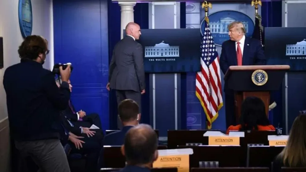 Evacuaron a Donald Trump por un tiroteo en las cercanías de la Casa Blanca