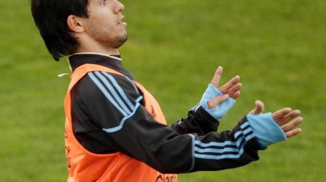 Agüero: “No hay interés familiar”