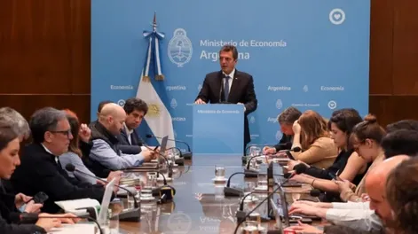 Massa arrancó la semana con anuncios: nuevo dólar diferencial para exportaciones por 30 días