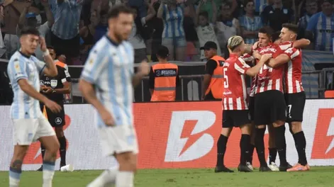 Estudiantes se coronó campeón del Torneo Clausura por penales en una agónica final con Racing