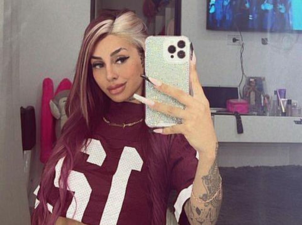 Tamara Báez hizo público un chat privado en el que discutió con L-Gante
