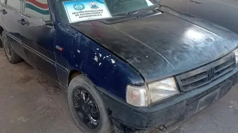 Por las cámaras de seguridad lograron dar con un auto que había sido robado en Santa Lucía